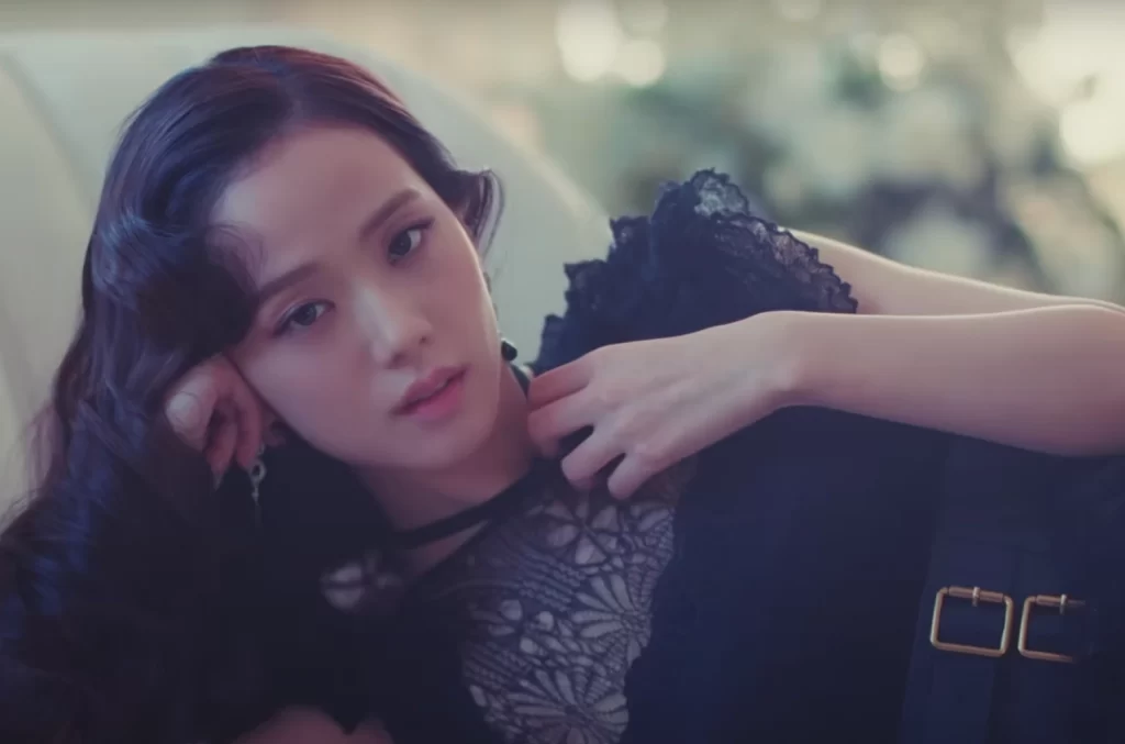 JISOO FLOWER MV