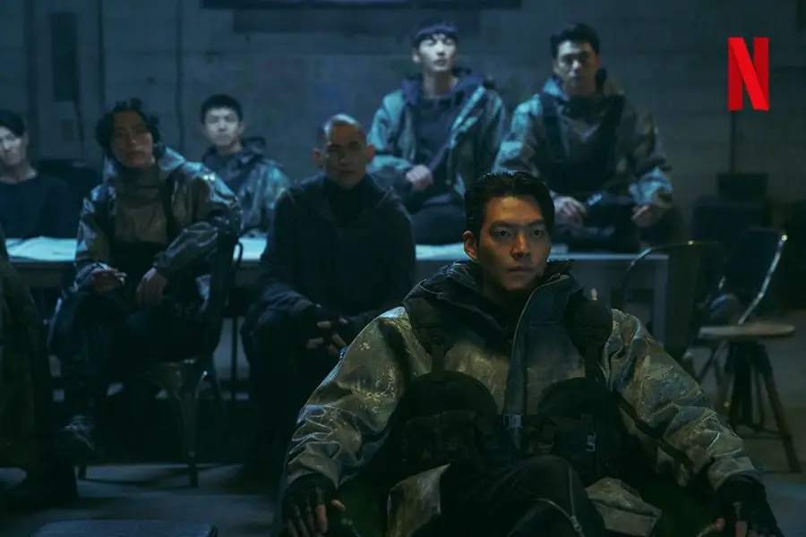 A Batalha Epica de Kim Woo Bin e Song Seung Heon em Black Knight Nervosismo Contra Furia 4 A Batalha Épica de Kim Woo Bin e Song Seung Heon em “Black Knight” Nervosismo Contra Fúria