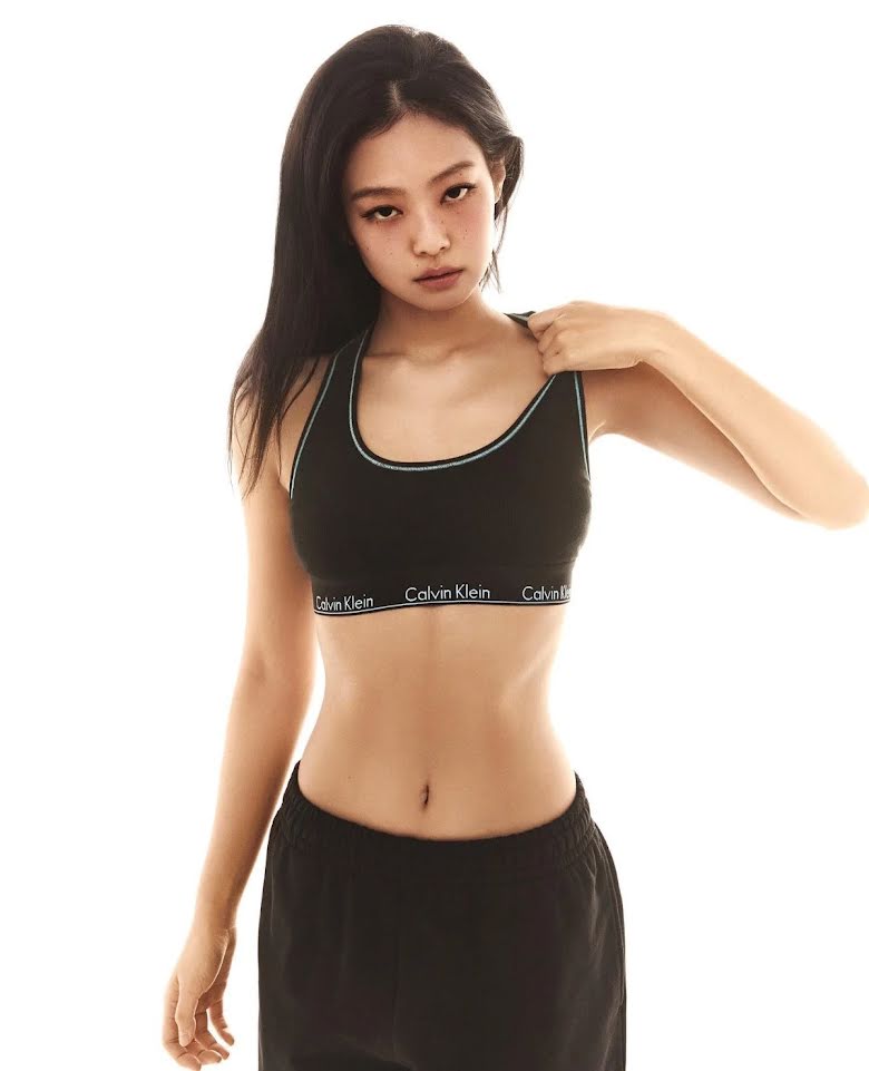 A beleza natural de Jennie do BLACKPINK e destaque na nova campanha da Calvin Klein 5 A beleza natural de Jennie do BLACKPINK é destaque na nova campanha da Calvin Klein