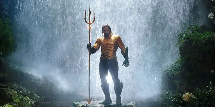 Arthur Emerging As Aquaman Aquaman 2018 Jason Momoa receberá um grande pagamento da WB se Aquaman 2 for para o streaming