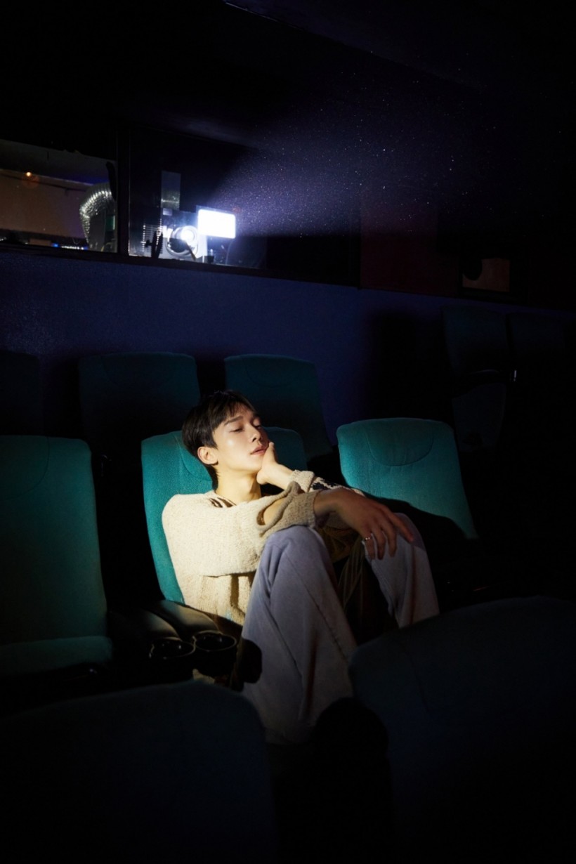 EXO torna se reflexivo no videoclipe suave para a faixa de pre lancamento Let Me In 5 EXO assume as paradas do iTunes em todo o mundo com a faixa de pré-lançamento ‘Let Me In’