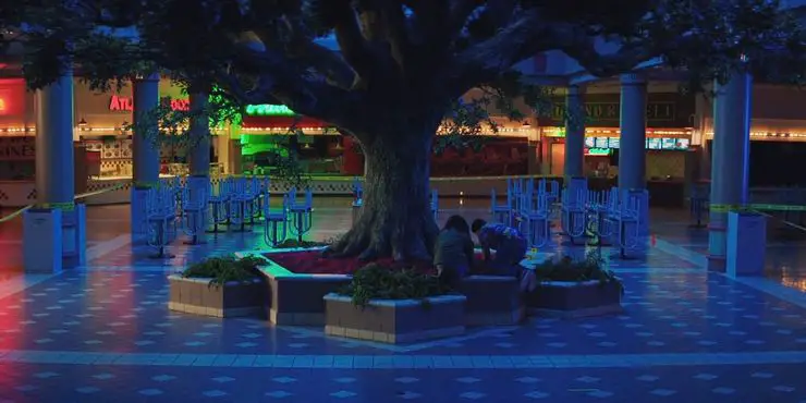 Fear Street Hanging Tree in the Mall Rua Do Medo, parte 3: o musgo de Shadyside tem uma origem trágica