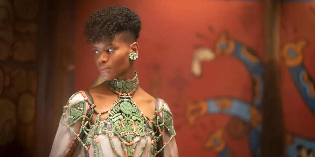 Por que Shuri viu Killmonger no plano ancestral e não sua mãe