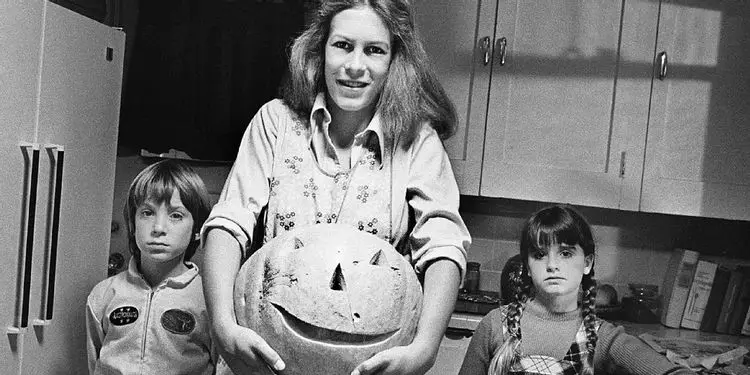 halloween 1978 jamie lee curtis kyle richards Halloween Kills: Detalhes da estreia, data de lançamento, trailer, elenco e tudo o que sabemos até agora