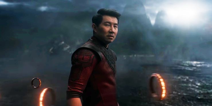 simu liu in marvel s shang chi and the legend of the ten rings Top 10 filmes de 2021, segundo o IMDb