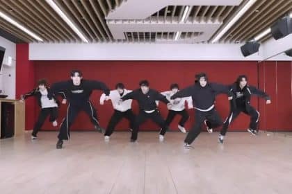 KickFlip Revela Coreografia Surpreendente de Stray Kids!