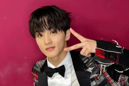 Mark do NCT conquista o 3º troféu com '1999' no Music Core