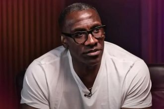 Shannon Sharpe chega a um acordo em processo judicial de R$ 250 milhões
