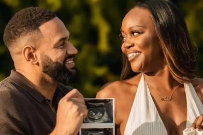 AD e Ollie, do Perfect Match, ficam noivos e esperam uma menina!