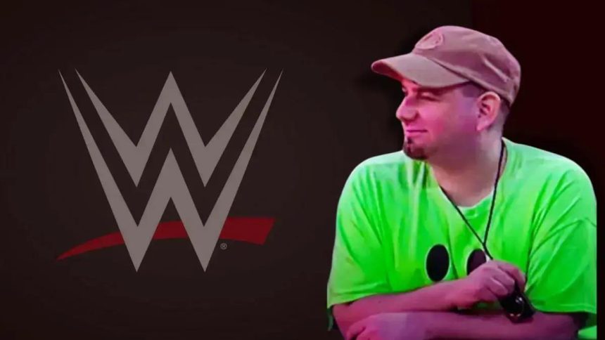 Superfan Smilez: Quem É o Famoso 'Green Shirt Guy' da WWE?