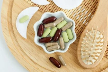 7 Vitaminas para Aumentar o Crescimento do Cabelo e Promover Fios Fortes