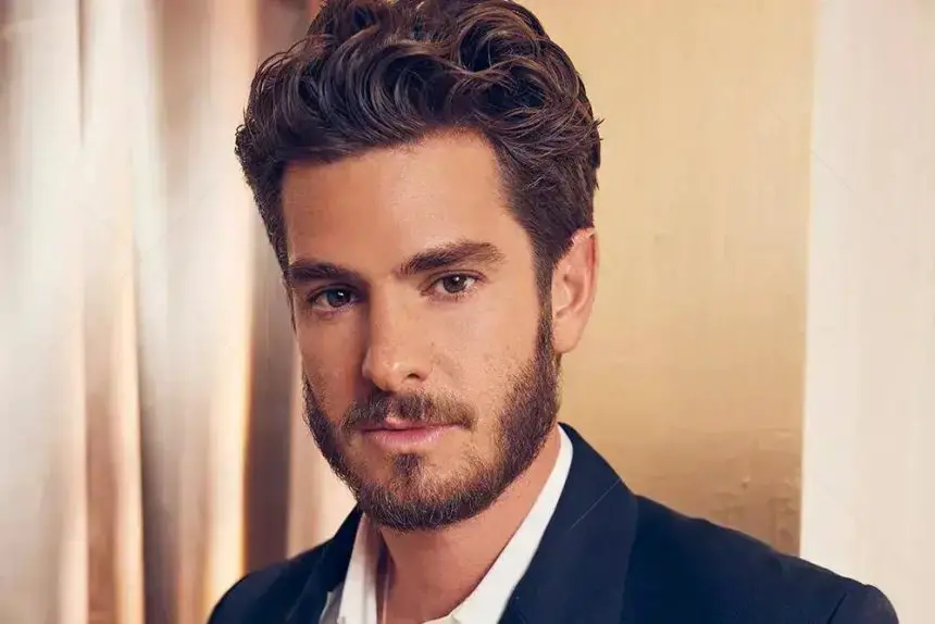 Andrew Garfield destaca 'Rapaz A' como seu filme mais subestimado e imperdível