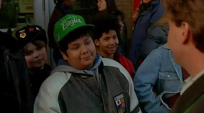 Astro da Disney oferece ajuda emocionante a ex-ator da Nickelodeon em situação de rua