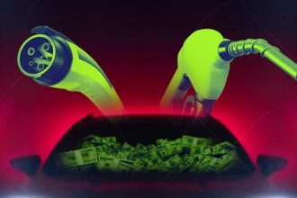 Carro elétrico vale a pena? Compare custos EV vs. combustão e economize!