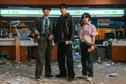 Cashero: Super-herói que precisa estar rico para salvar o mundo