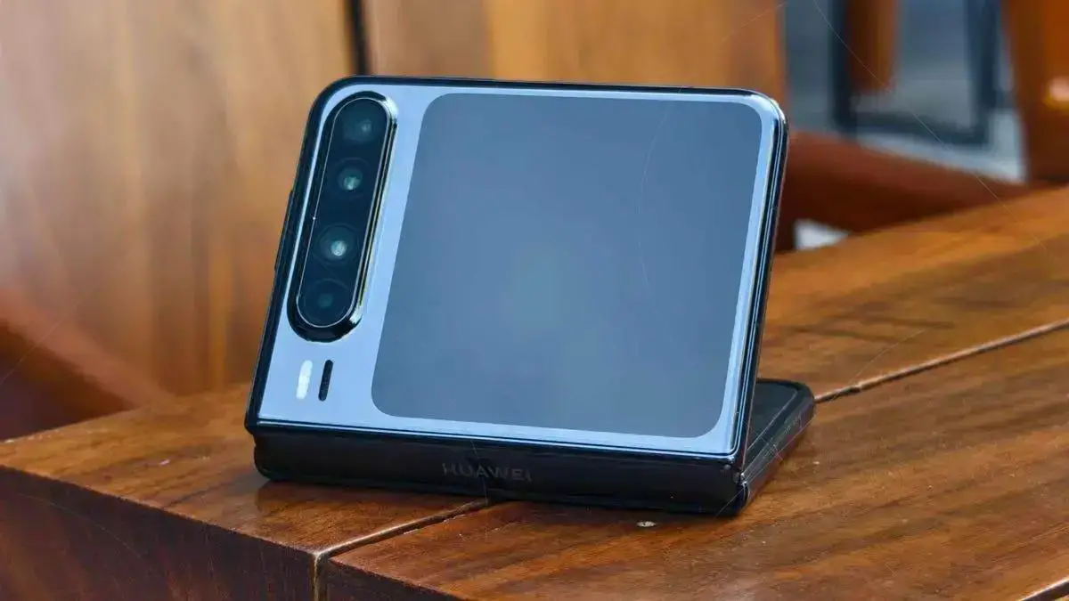 Huawei Pura X: O flip phone com tela ampla que revoluciona a experiência visual