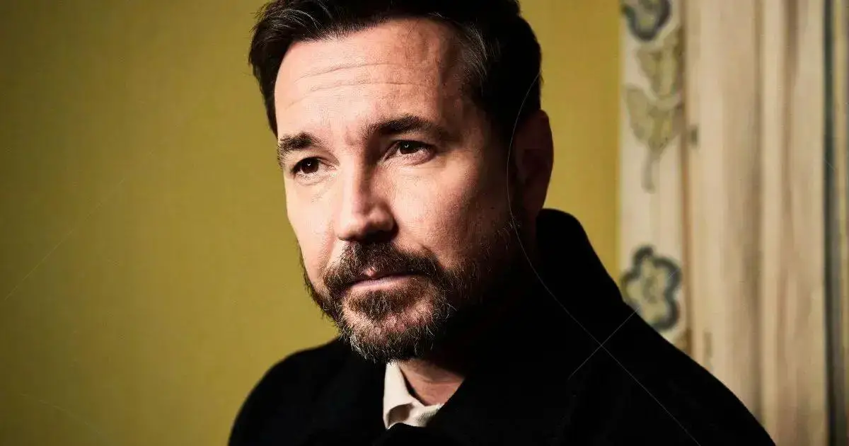 Martin Compston revela bastidores de Red Eye e fala sobre Line of Duty