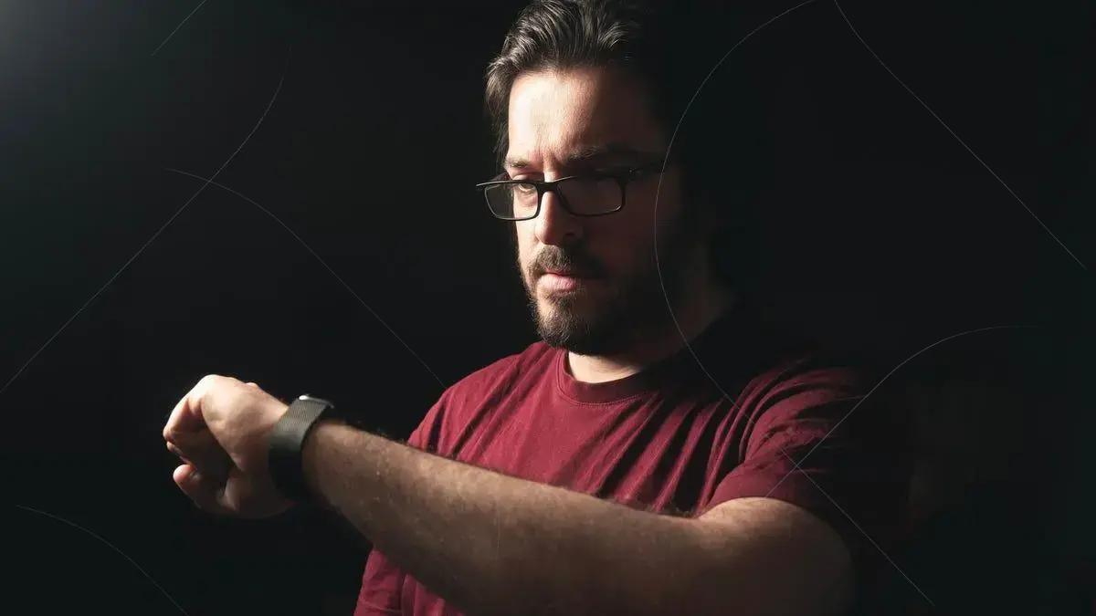 Por Que Smartwatches Podem Ser Inimigos da Sua Saúde Mental?