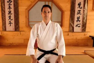 Ralph Macchio diz que “Karatê Kid” precisa de um “reset” para seguir relevante