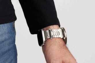 Smartlet: a pulseira que esconde seu smartwatch sob um relógio de luxo