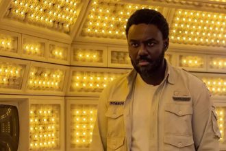 Alien: Earth confirma 2ª temporada e revela promessa de mais ação e drama familiar