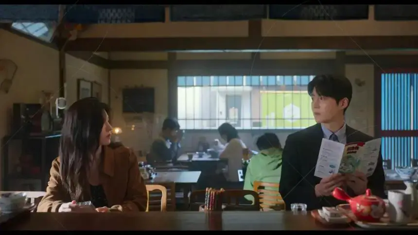 Can This Love Be Translated: romance multilíngue entre atriz e intérprete em encontro inesquecível