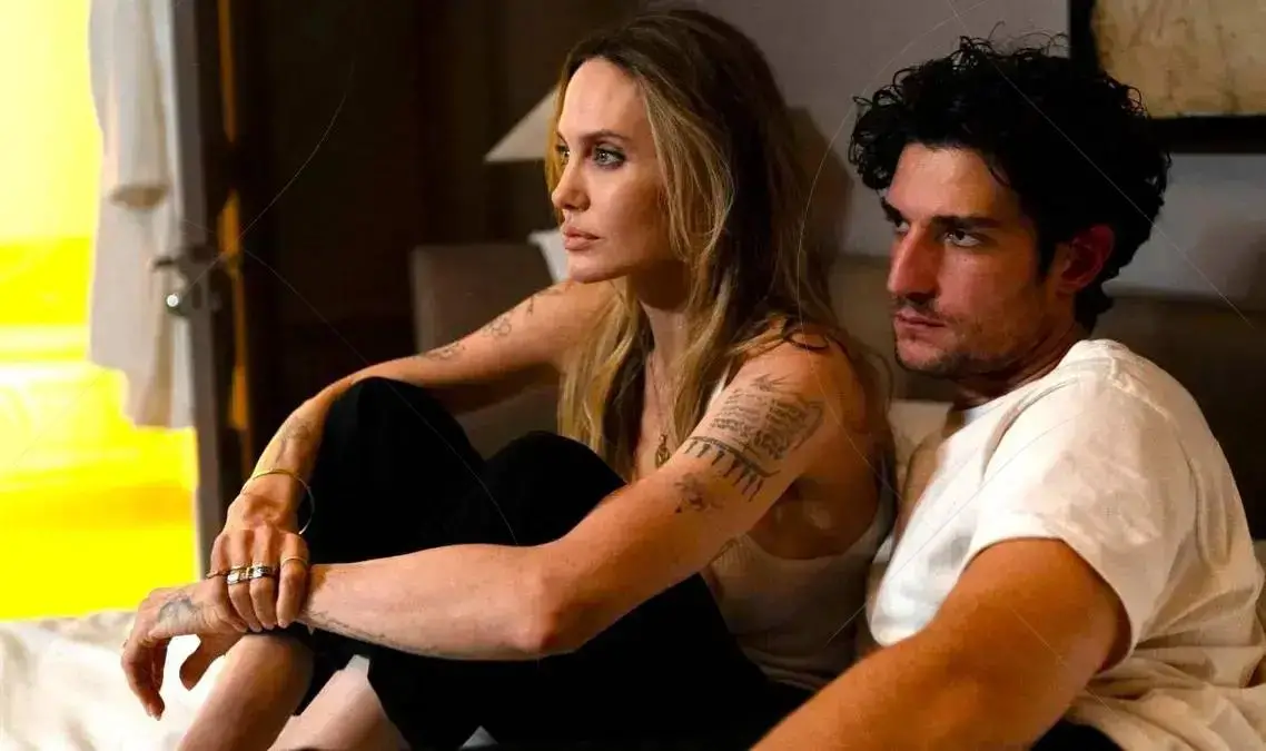 ‘Couture’: O drama da moda e do feminino estrelado por Angelina Jolie