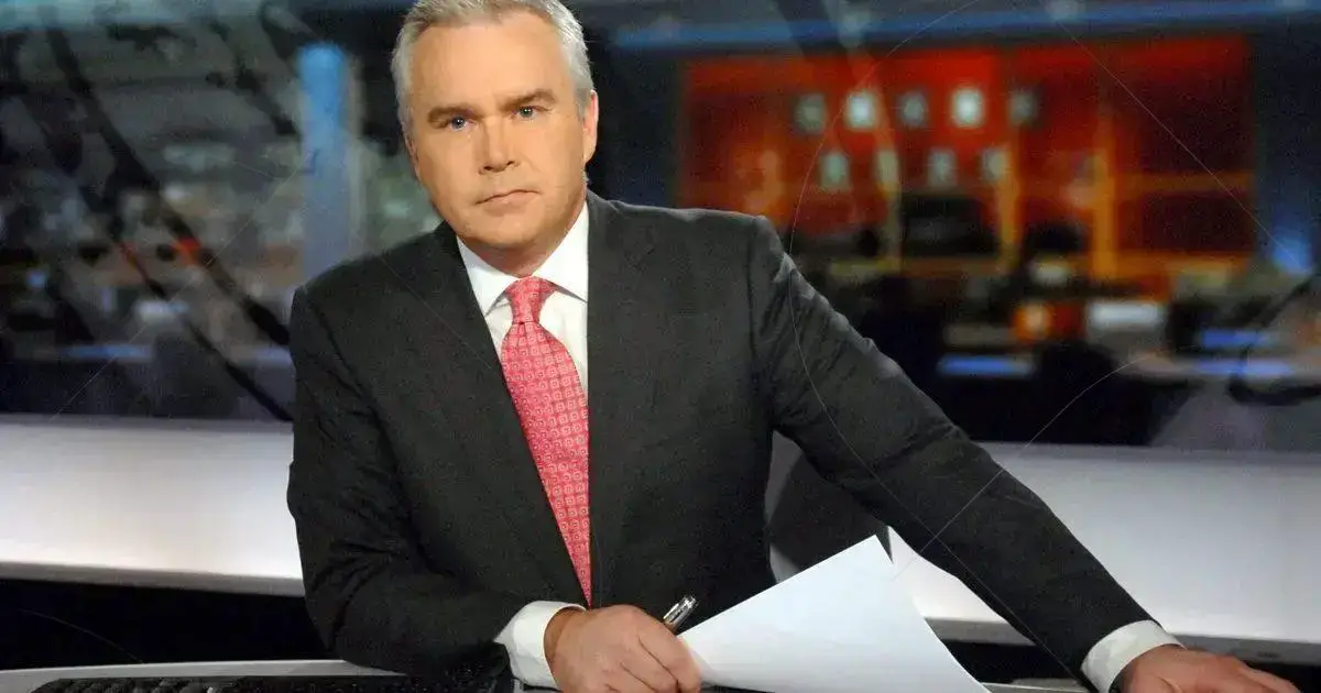 Drama aborda queda de apresentador da BBC após escândalo grave