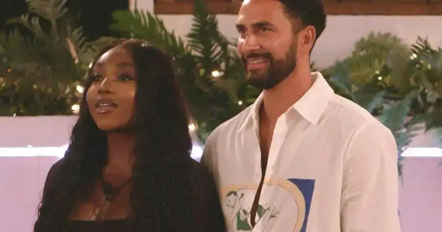 O retorno de Whitney Adebayo ao Love Island: entre amores e polêmicas