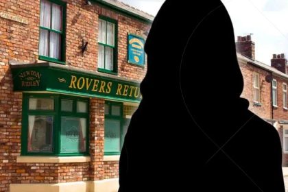 Samia Longchambon renova contrato e promete novidades para Maria Connor