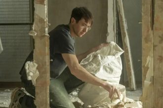 Valérie Donzelli revela a paixão pelo cinema brasileiro e críticas em Mãos à Obra