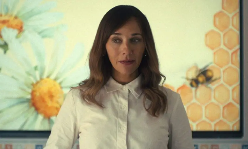 Black Mirror: Common People - Reflexão Moderna 40 Black Mirror