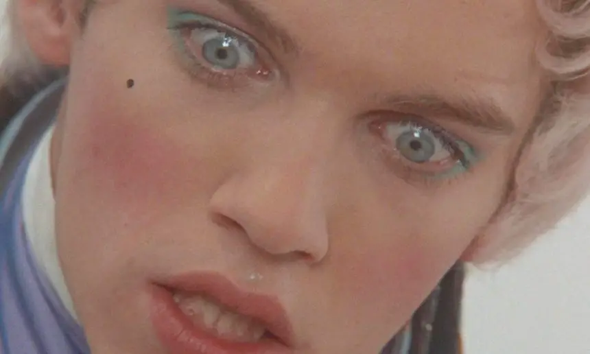 David Bowie e Velvet Goldmine: Glam Rock e Crítica 40 David Bowie