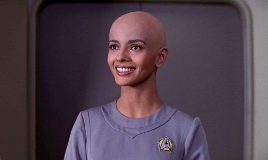 Star Trek: Starfleet Academy Transforma a Visão sobre os... 38 Deltans