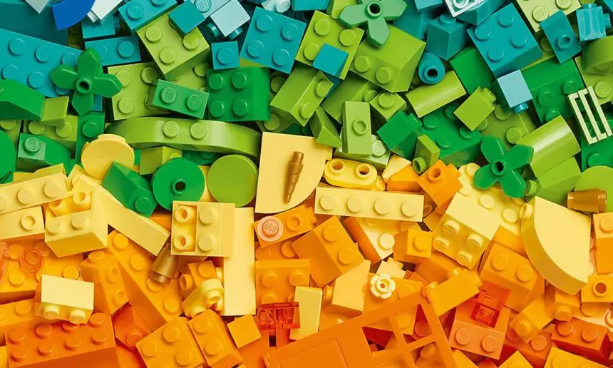 Tesouro LEGO Encontrado em Reciclagem 42 descoberta LEGO