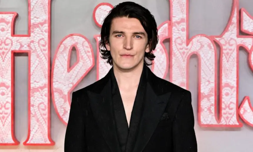 Ewan Mitchell: De Aemond Targaryen a Joseph em 'Wuthering... 29 Ewan Mitchell