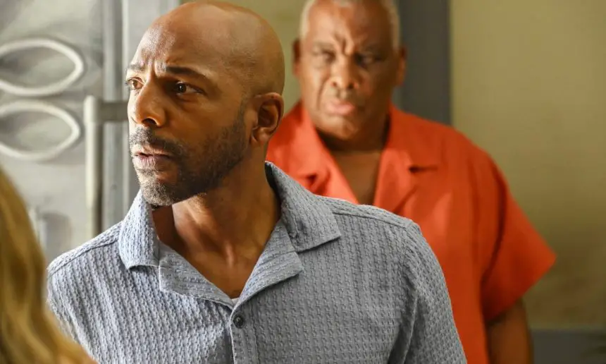 Mistérios Familiares em 'Death in Paradise': Mervin e So... 38 mistérios familiares