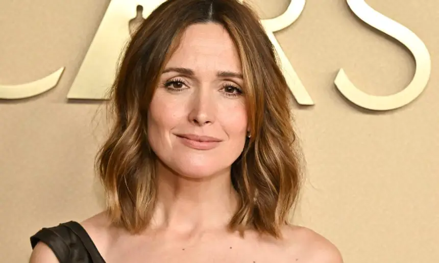 Rose Byrne: Versatilidade no Cinema e TV 44 Rose Byrne