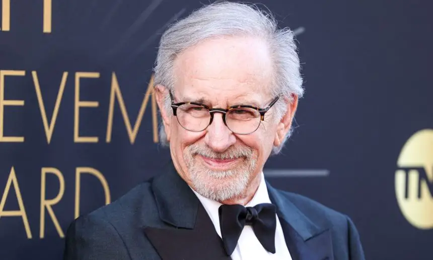 Schindler's List: A Obra-Prima Emocional de Spielberg 38 Schindler's List