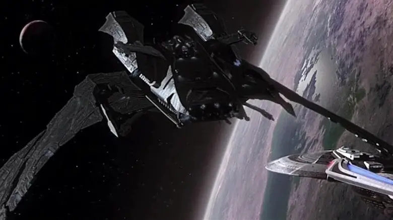 The Scimitar faces the Enterprise-E in orbit over Romulus in Star Trek: Nemesis
