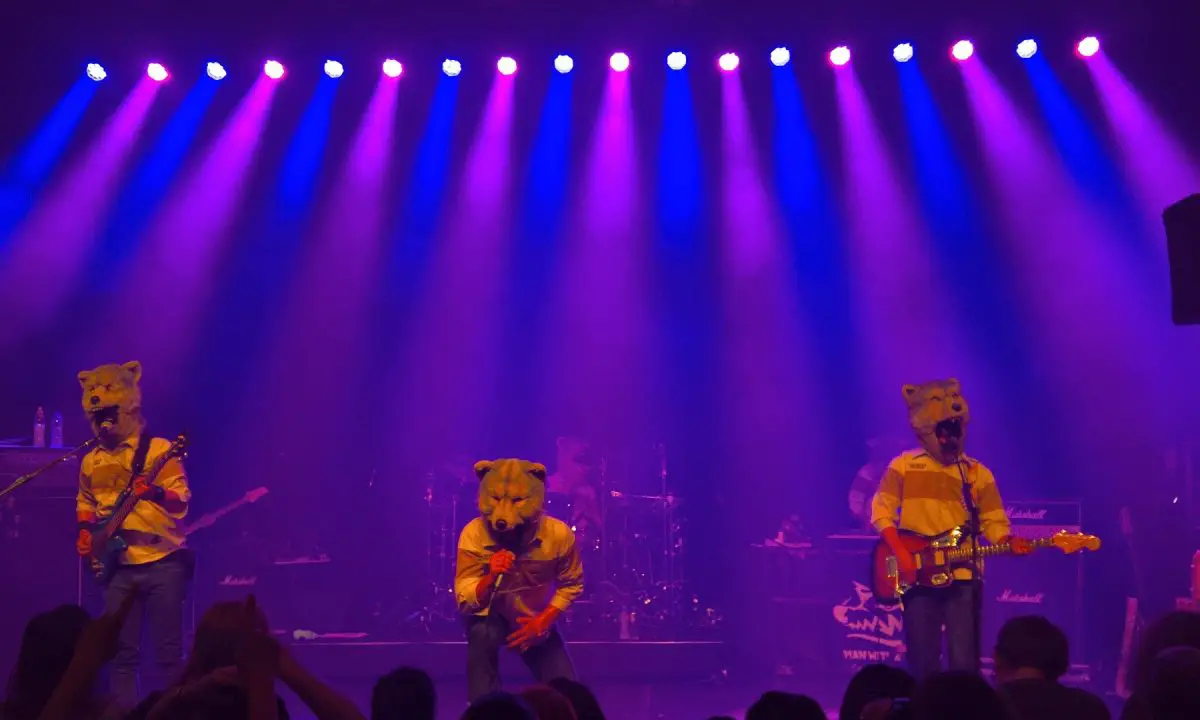 show MAN WITH A MISSION