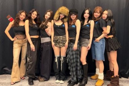 TWICE no The Tonight Show