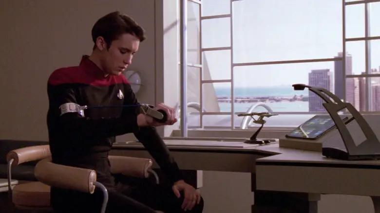 Wesley using a hand therapy took on Star Trek: The Next Generation