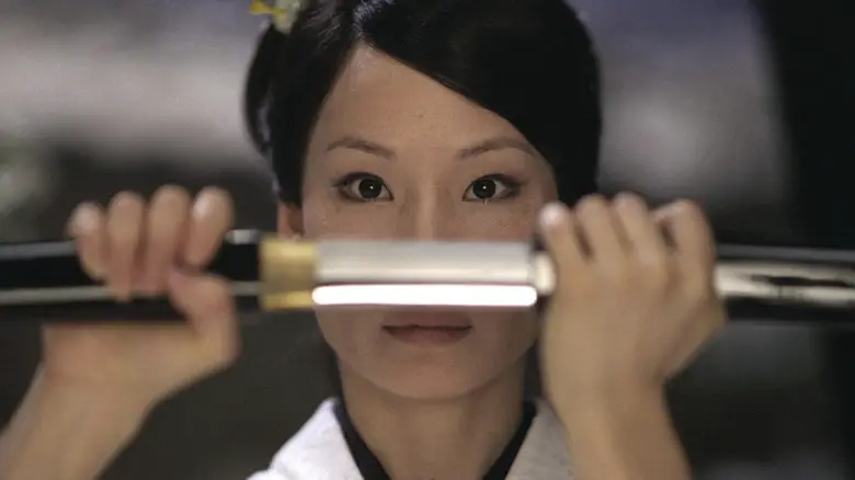 Kill Bill Volume 1 - O-Ren Ishii holding sword in front of her head