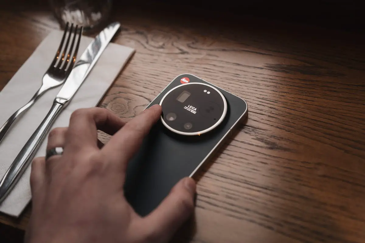 Image of a Leica Xiaomi phone