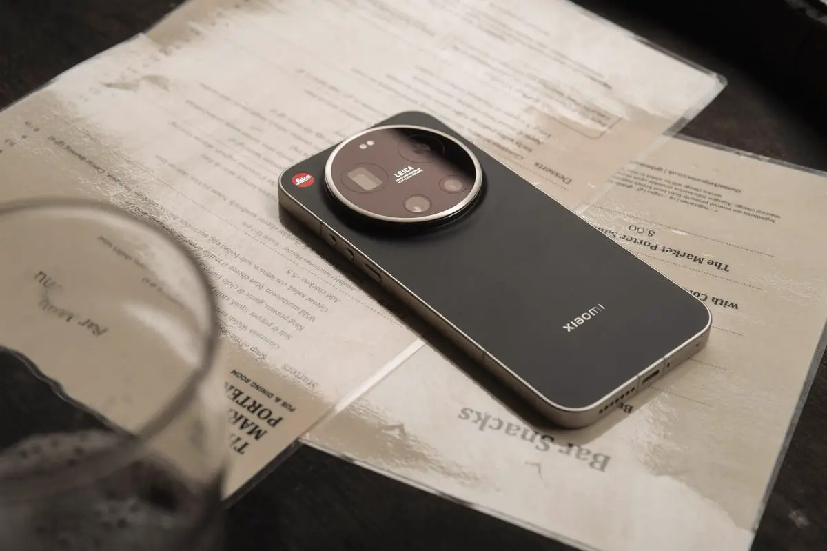 Image of a Leica Xiaomi phone