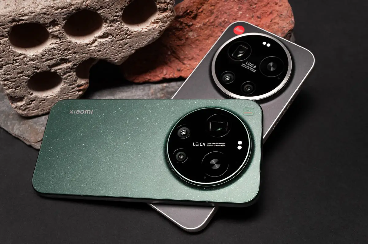 Image of a Leica Xiaomi phone