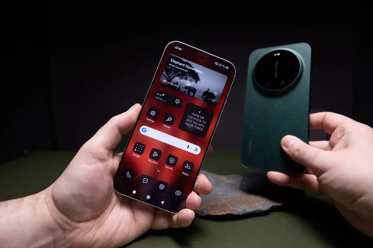 Image of a Leica Xiaomi phone