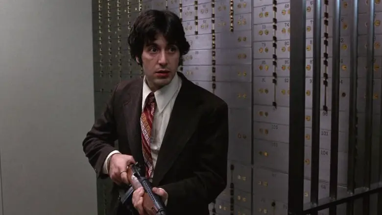 Sonny with a gun in a bank vault in Dog Day Afternoon