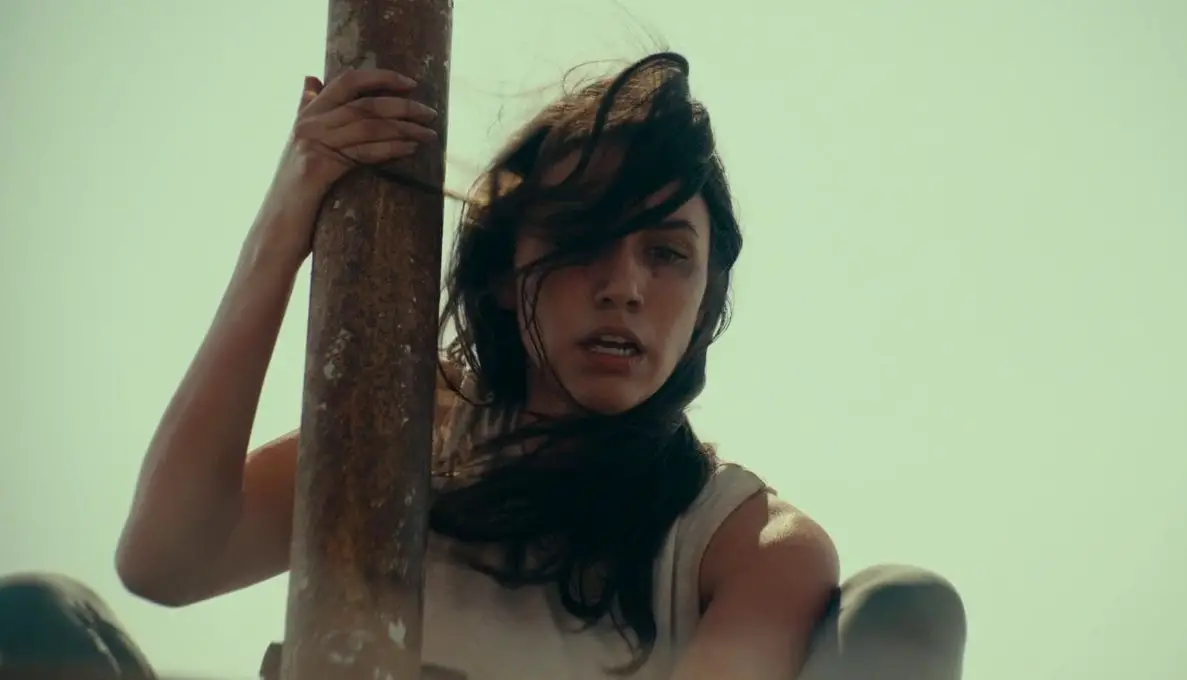 ‘A Queda 2’ ganha data de estreia no Brasil e promete mais terror nas alturas